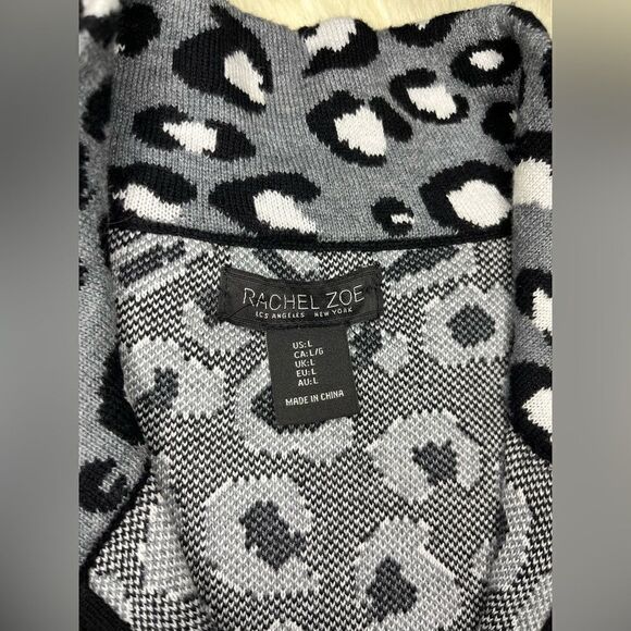 Rachel Zoe grey leopard print zip up sweater sz Large - Picture 3 of 9